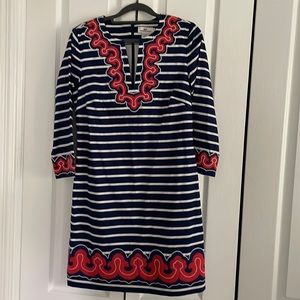 Vineyard vines dress